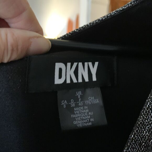 DKNY Wrap Dress Silver Metallic Long Sleeve Deep V-Neck Sz 8 Holiday New Years - Picture 3 of 8